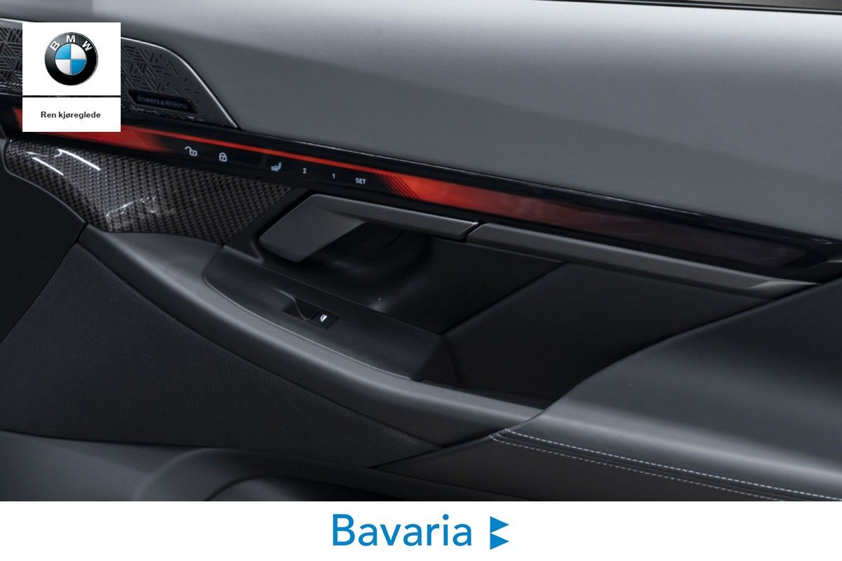 BMW i5 M60