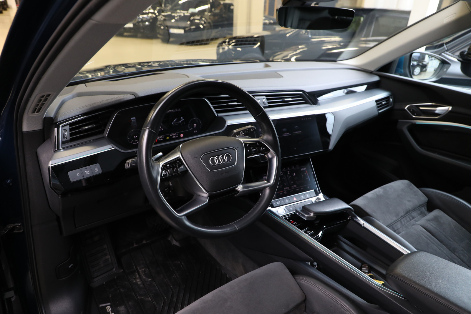 Audi e-tron