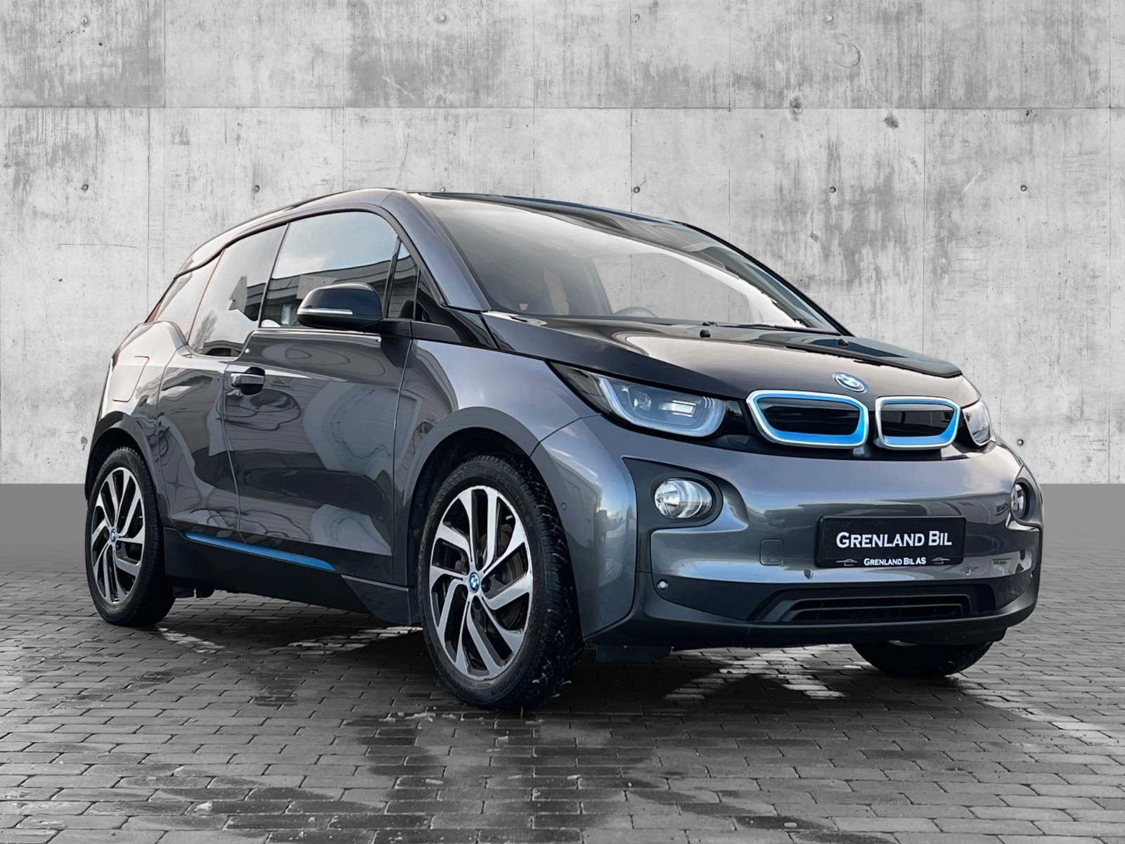 BMW i3