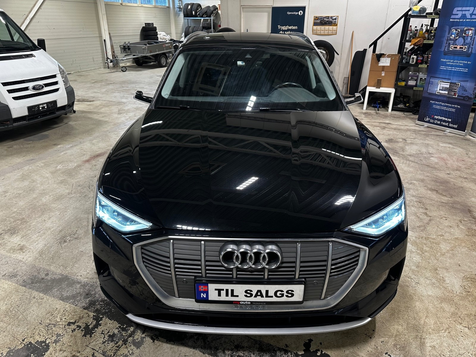 Audi e-tron