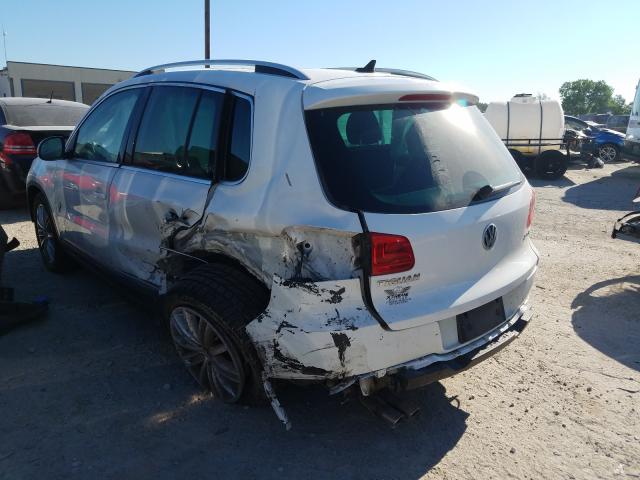 Volkswagen Tiguan S 2012