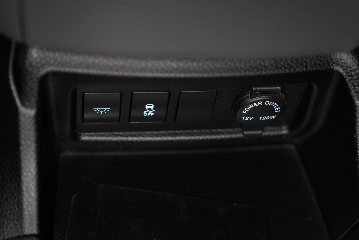 BYD T3
