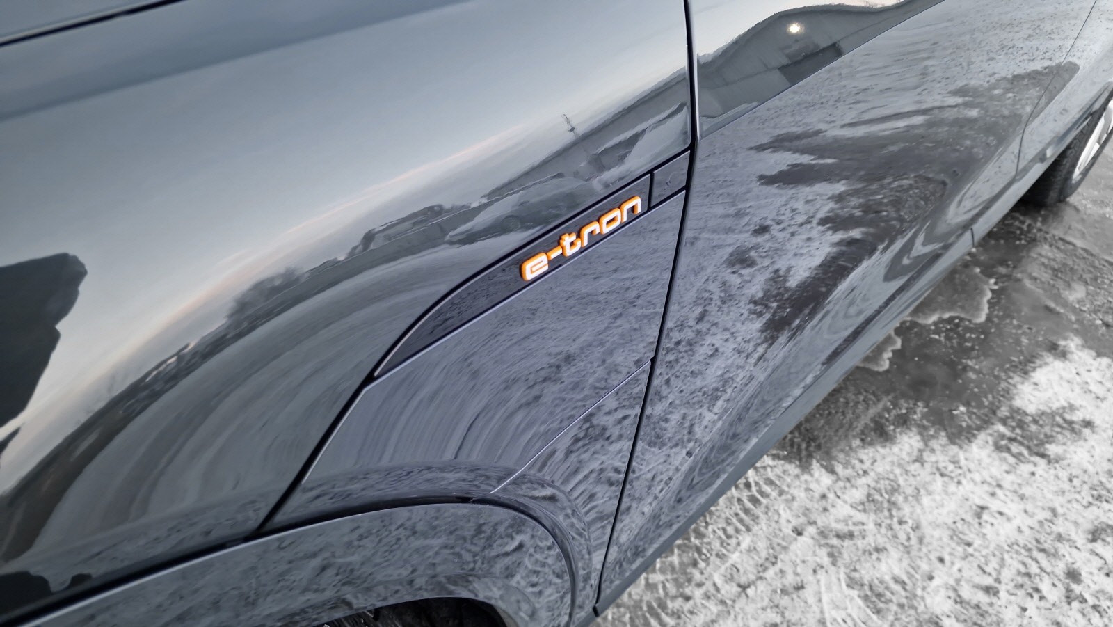 Audi e-tron