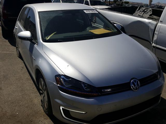 Volkswagen E-GOLF SEL 2016