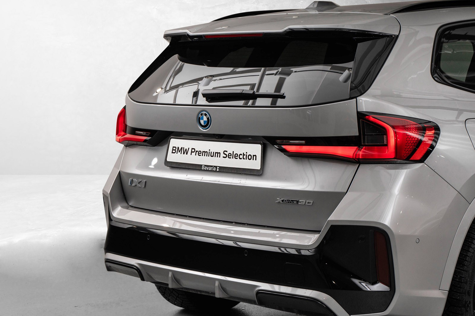 BMW iX1