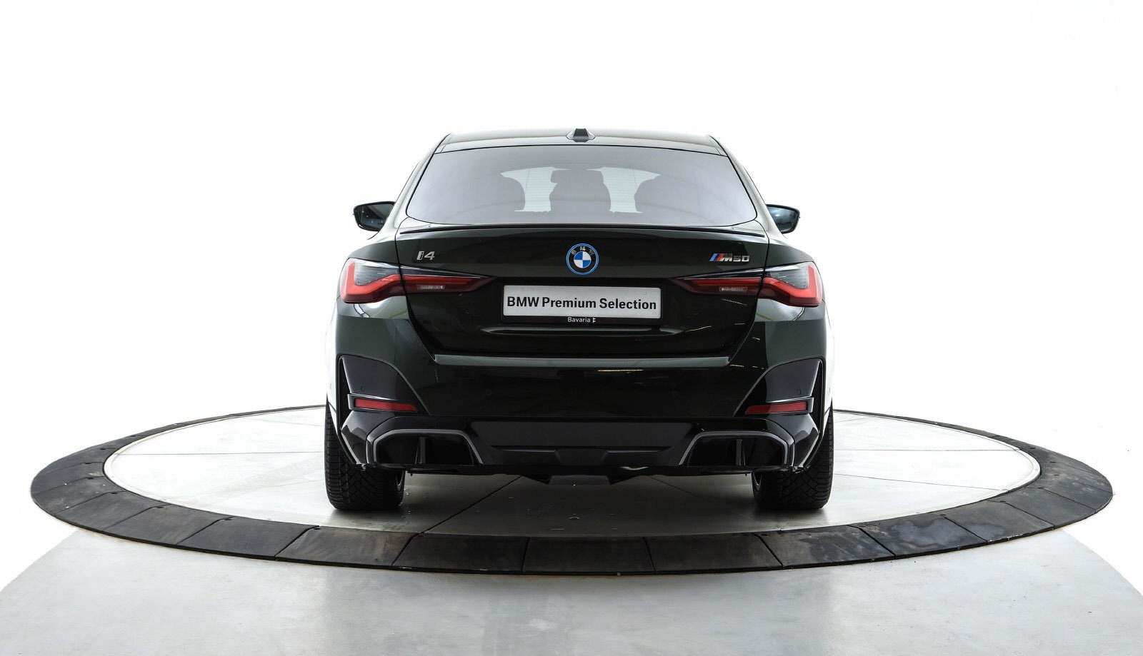 BMW i4 M50