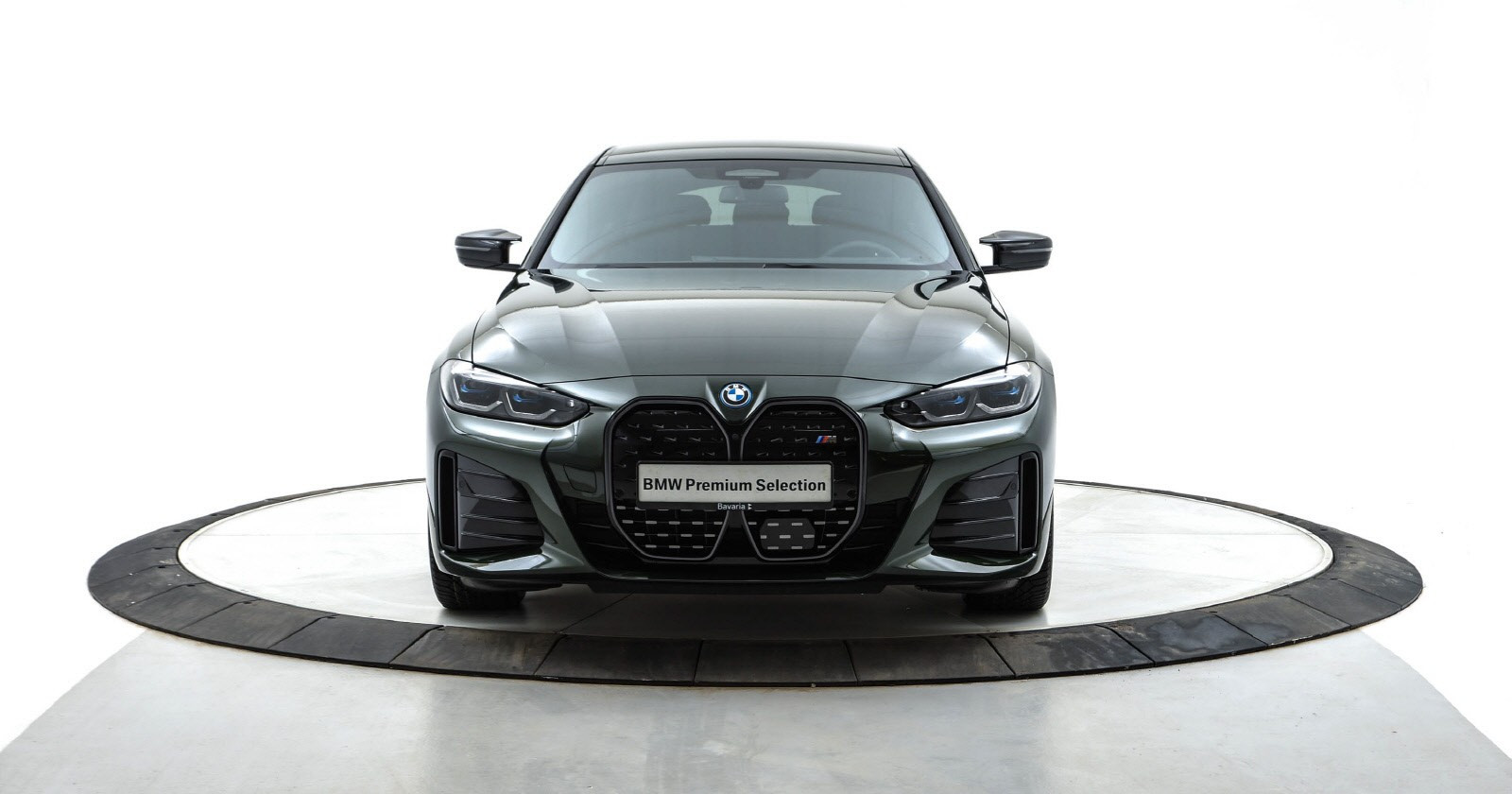 BMW i4 M50
