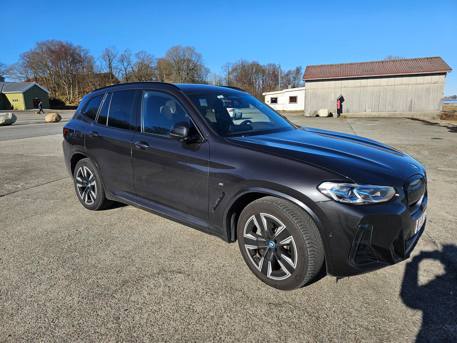 BMW iX3