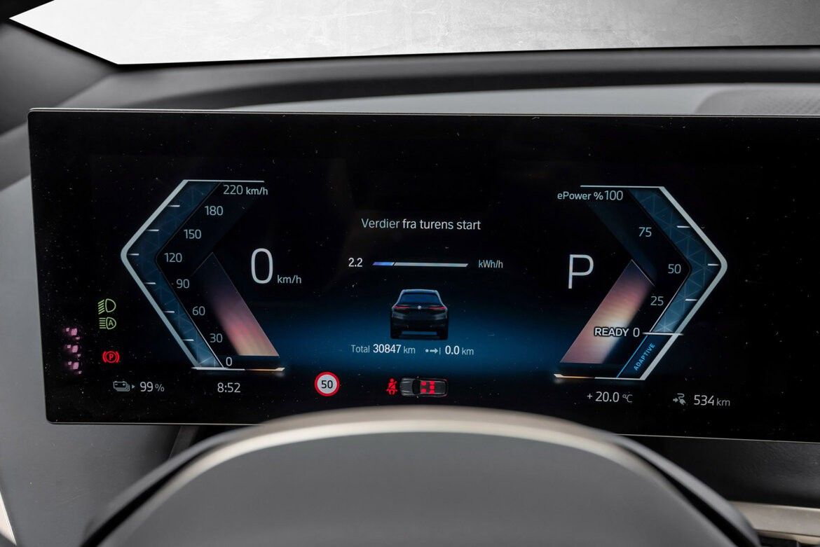 BMW iX xDrive 50