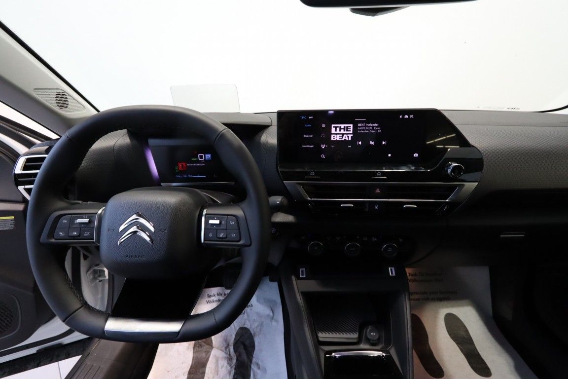 Citroen E-C4 X
