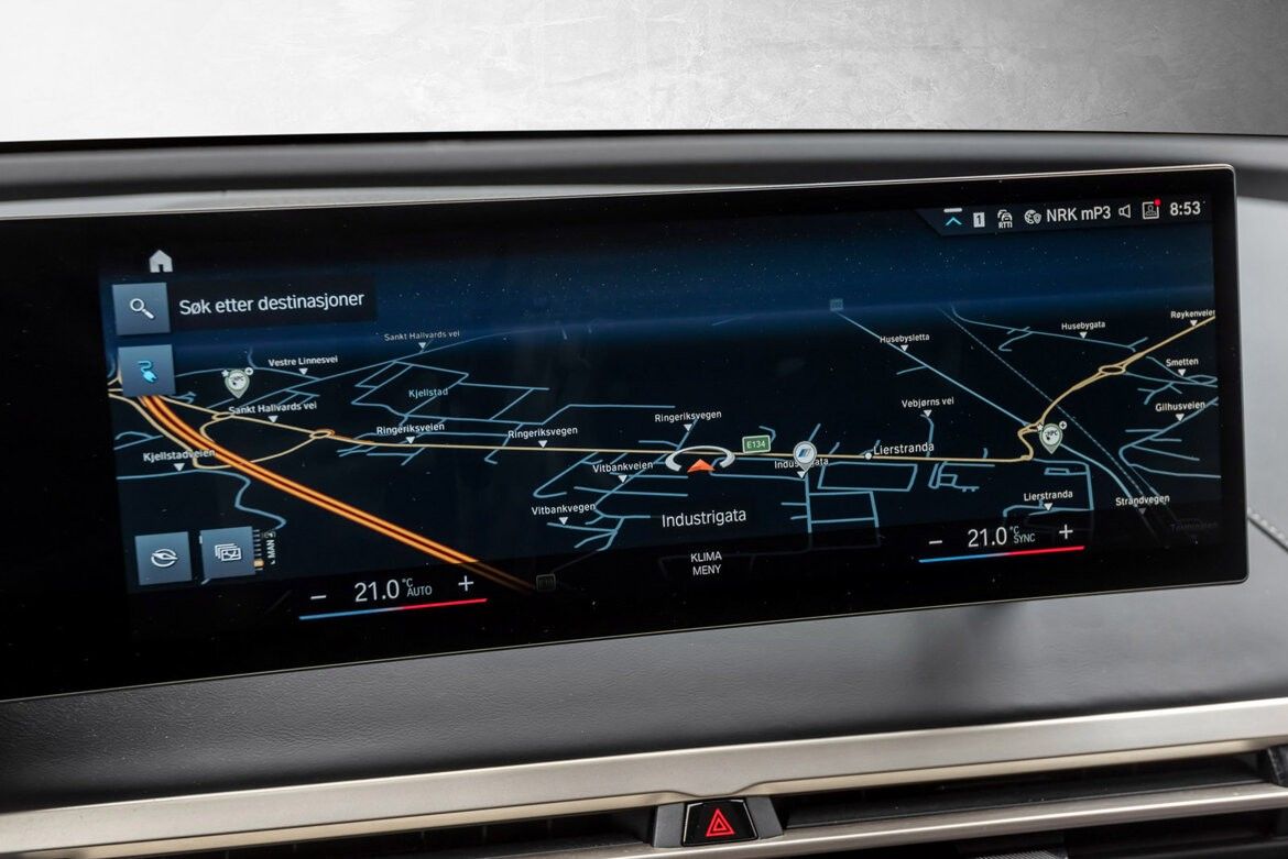 BMW iX xDrive 50