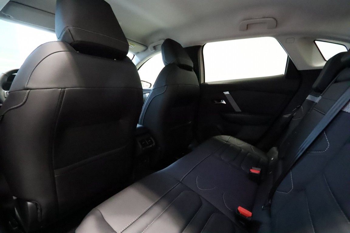 Citroen E-C4 X