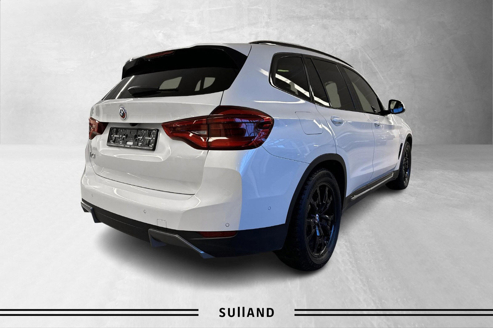 BMW iX3