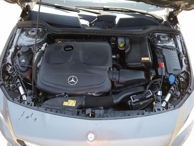 Mercedes-Benz CLA 250 2016