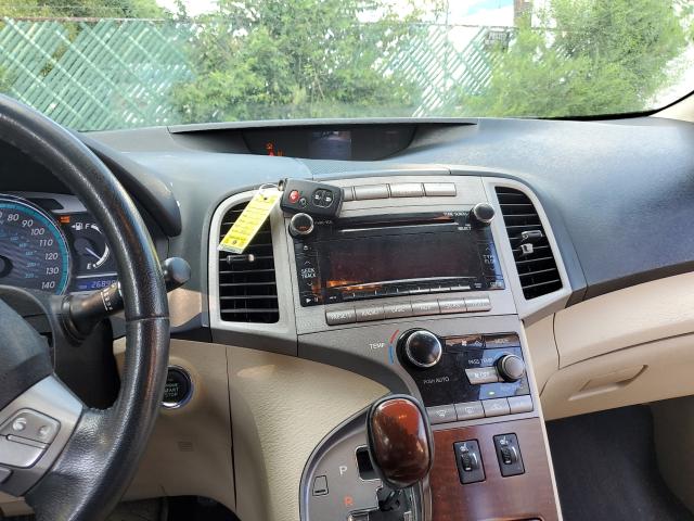 Toyota Venza LE 2012