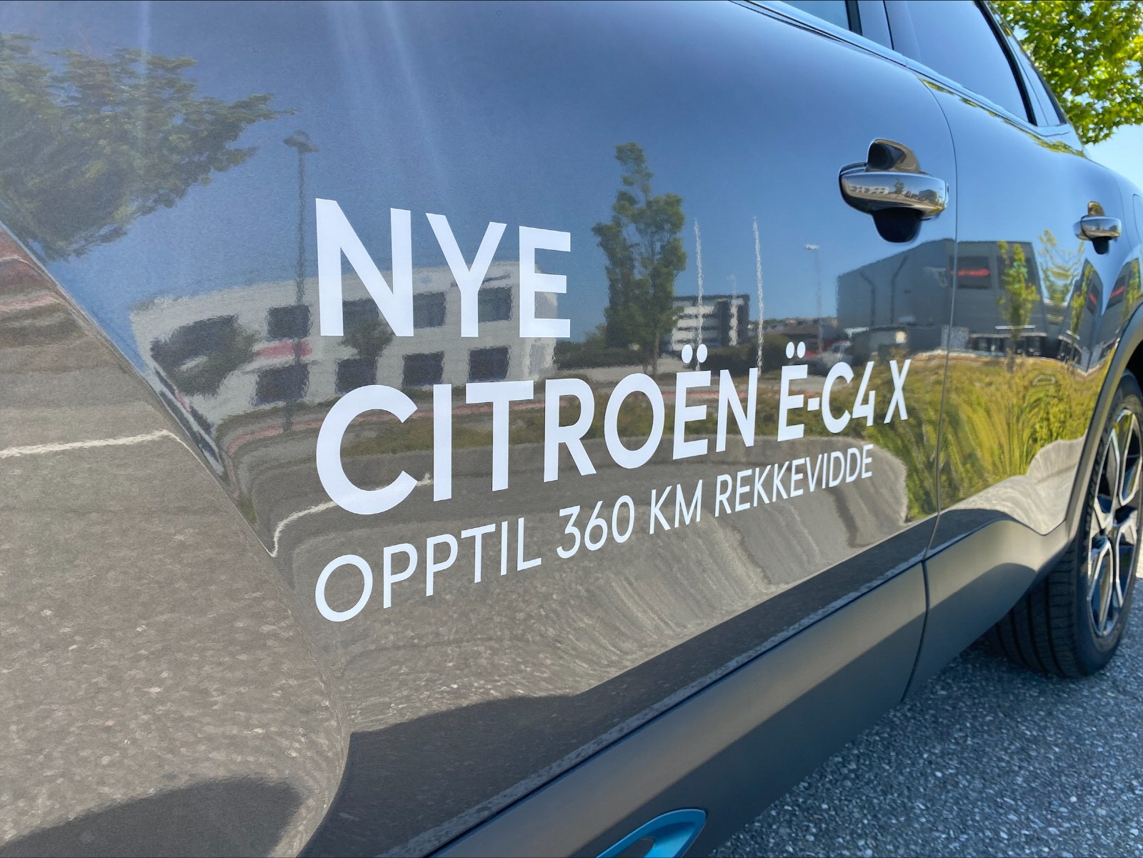 Citroen E-C4 X