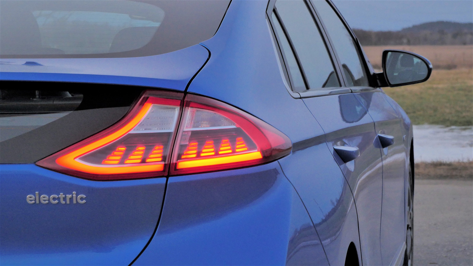 Hyundai IONIQ