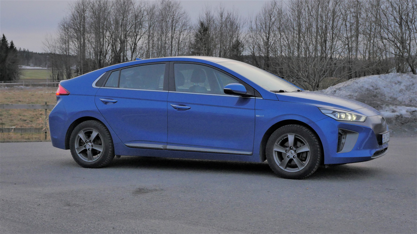 Hyundai IONIQ