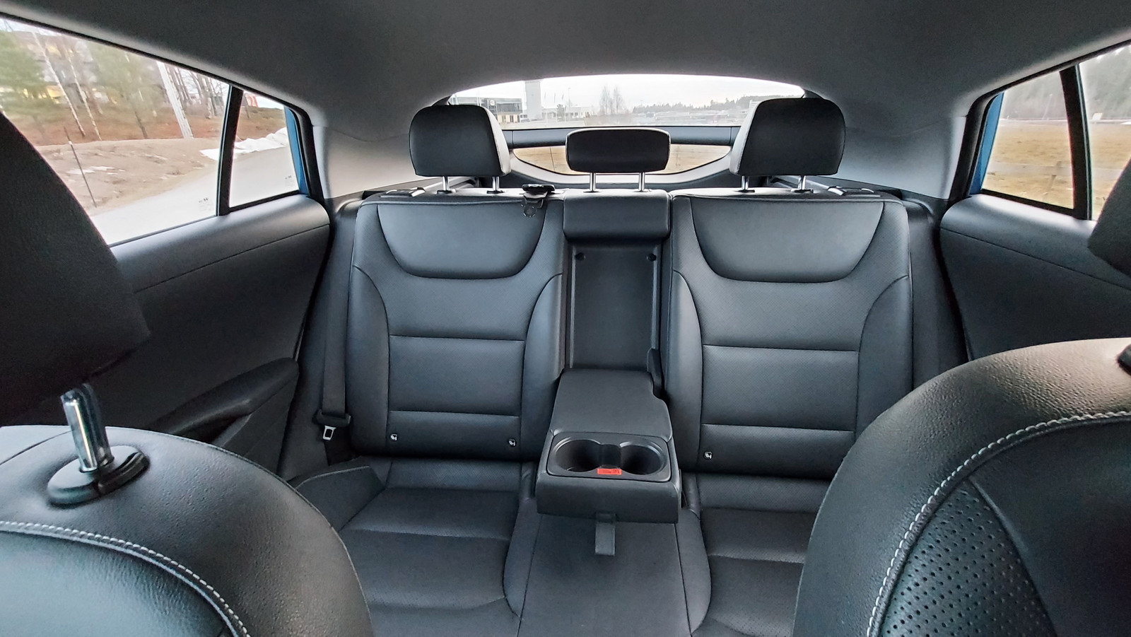 Hyundai IONIQ
