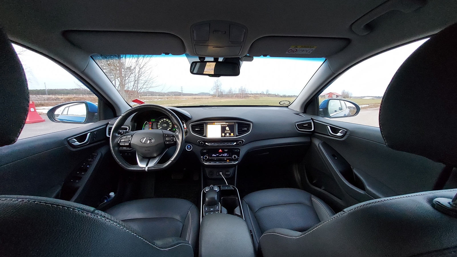 Hyundai IONIQ