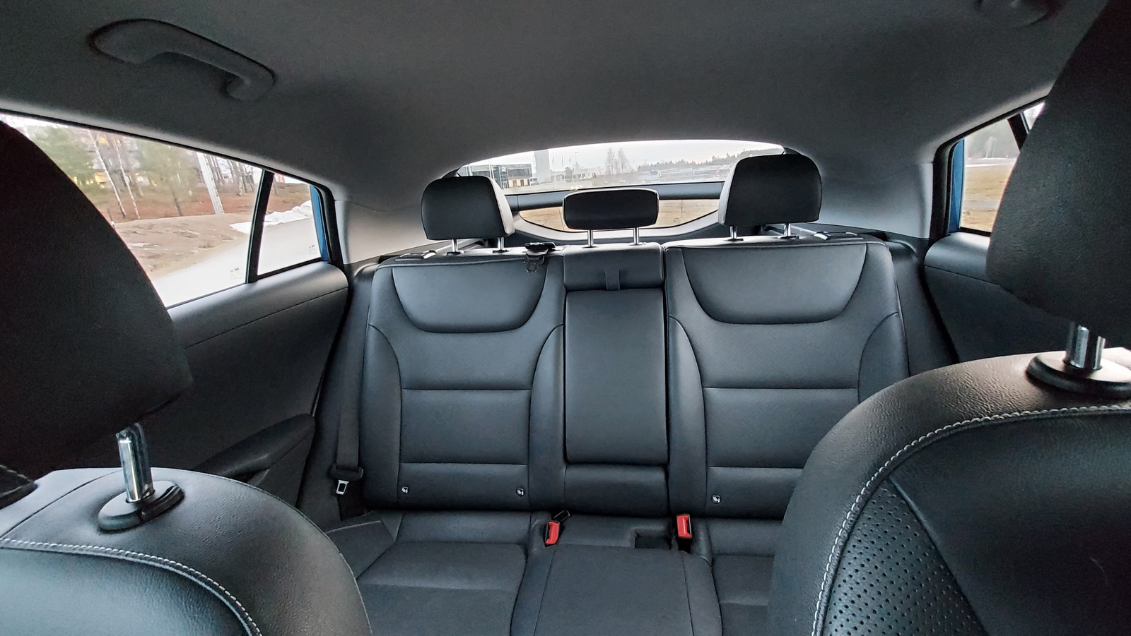 Hyundai IONIQ
