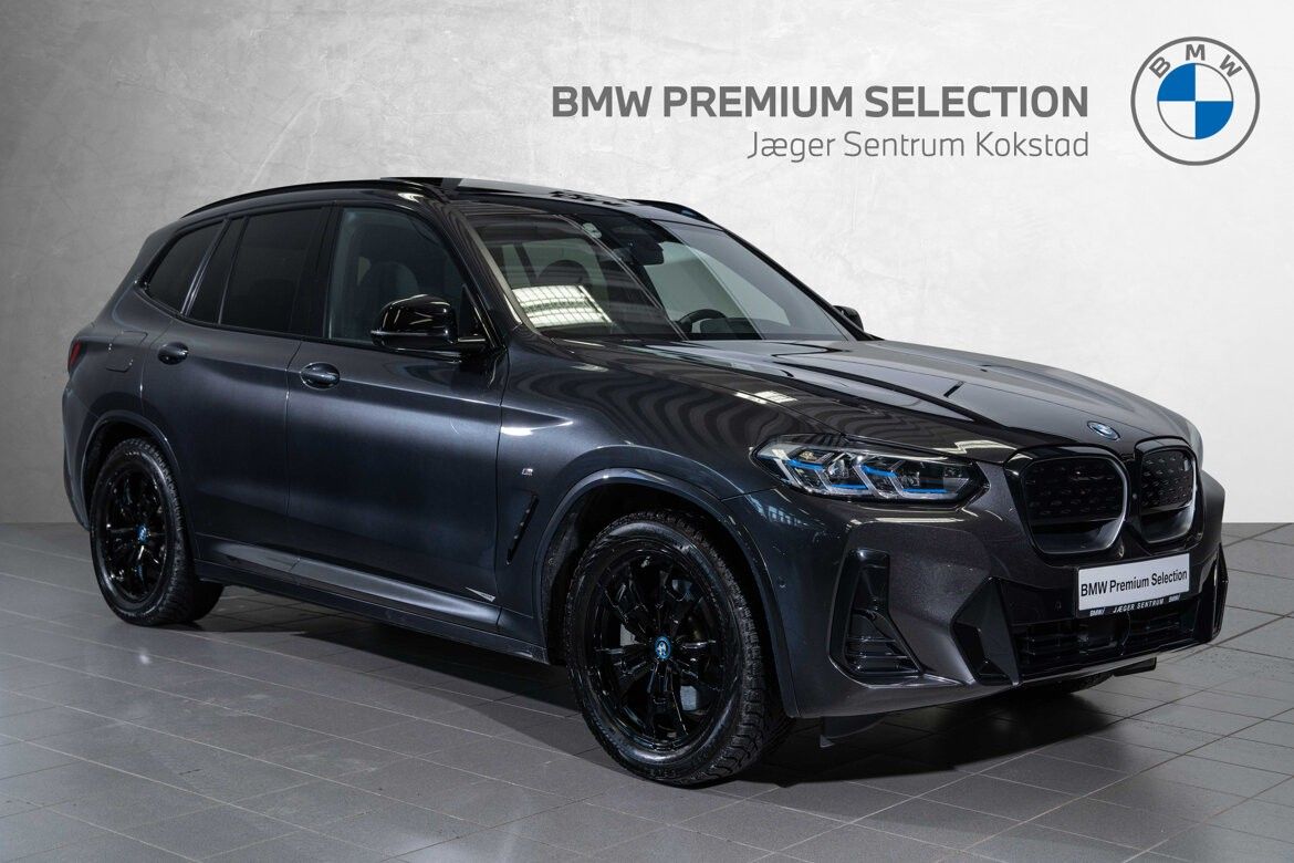 BMW iX3