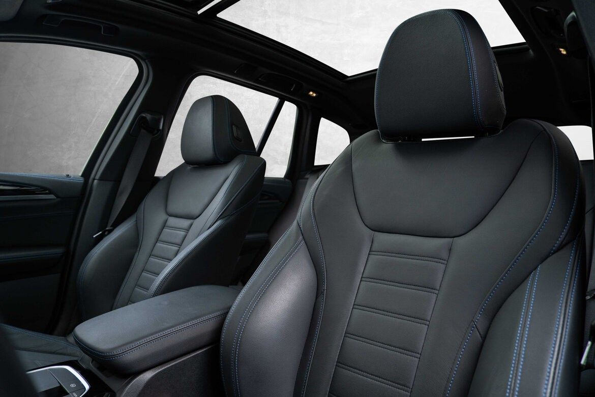 BMW iX3