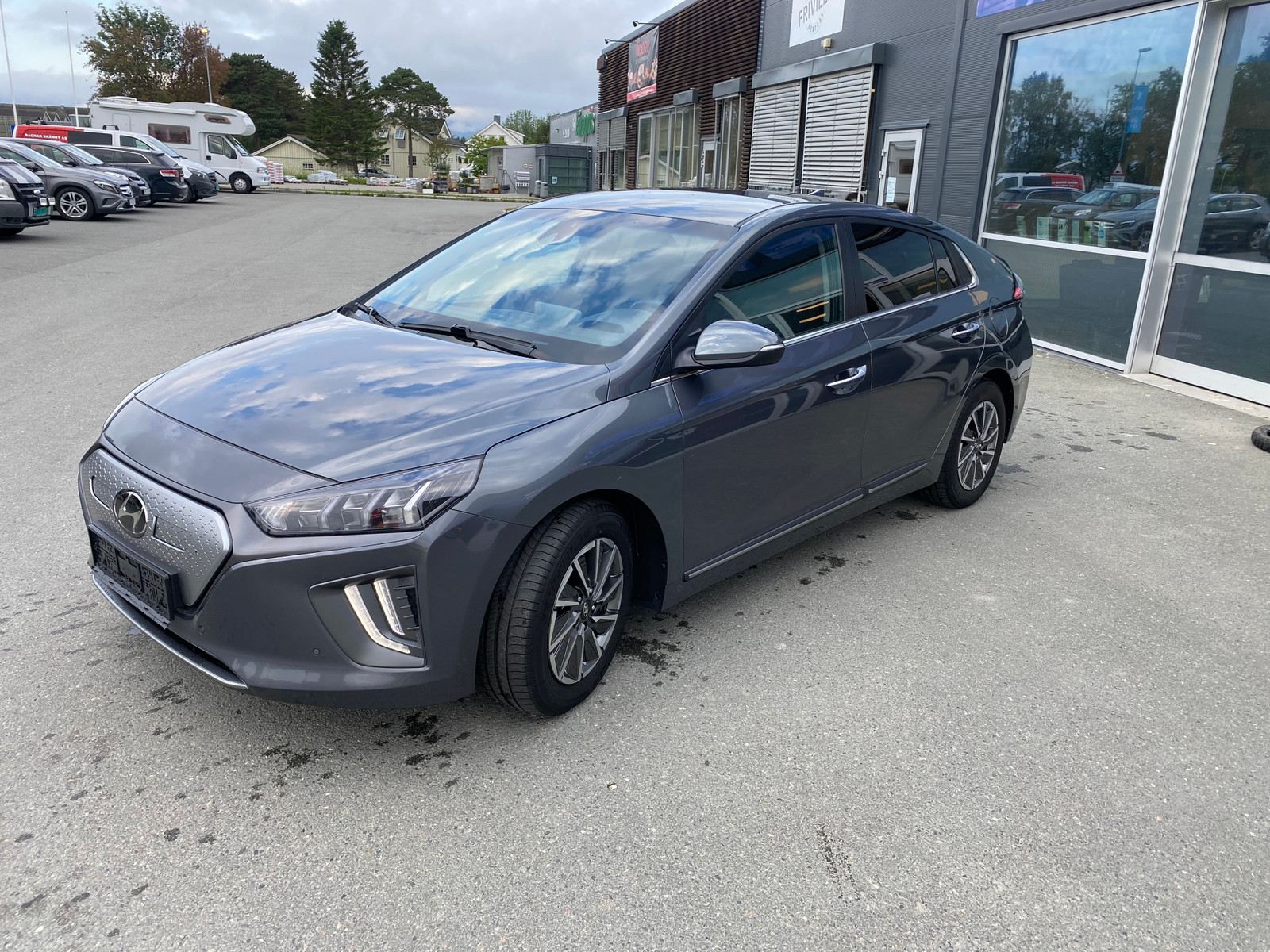 Hyundai IONIQ