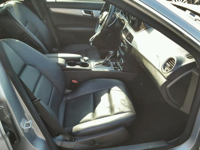 Mercedes-Benz C 250 2013