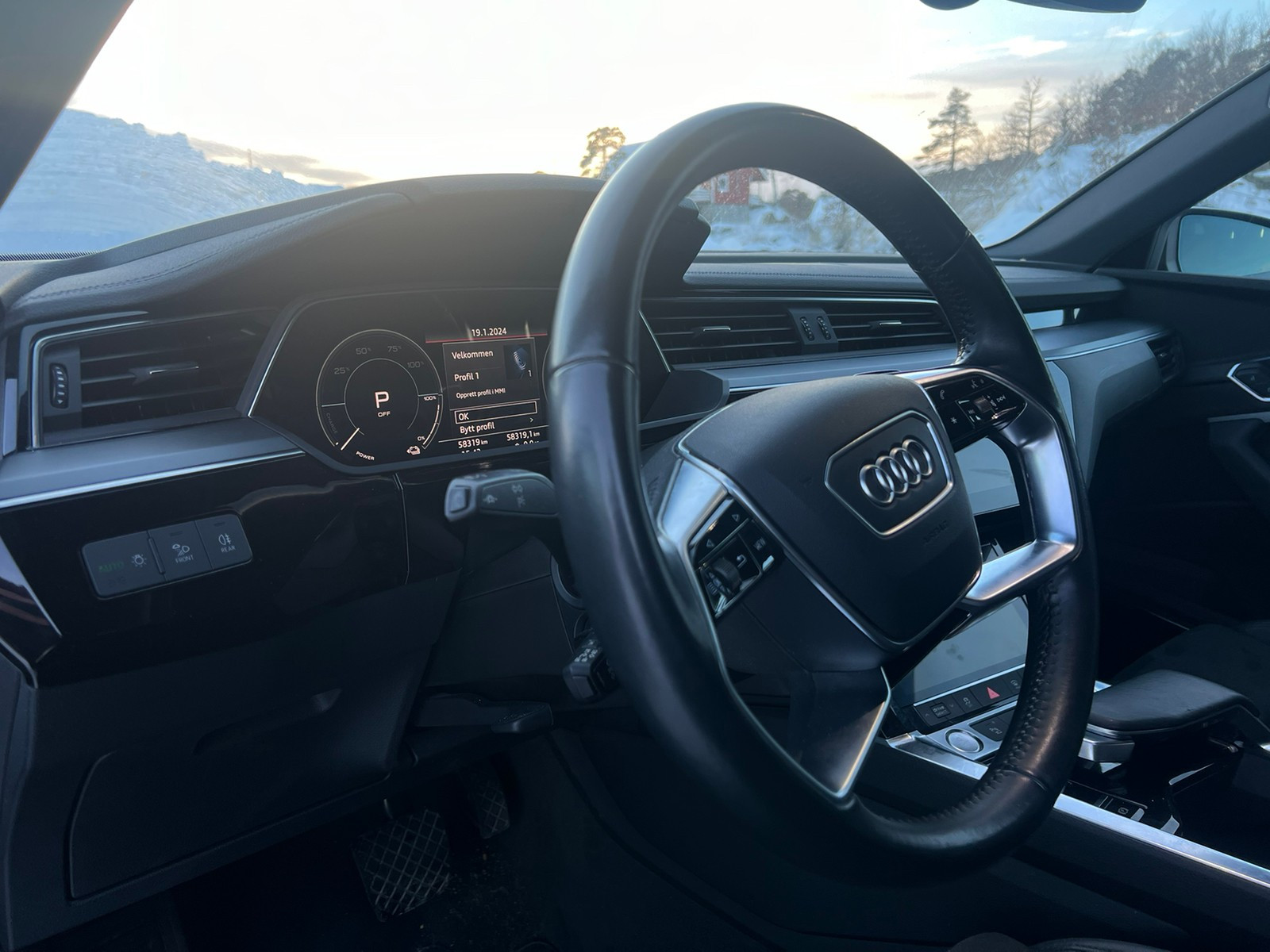 Audi e-tron