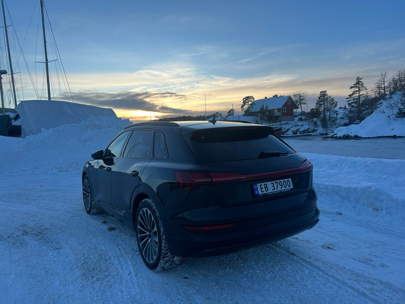 Audi e-tron