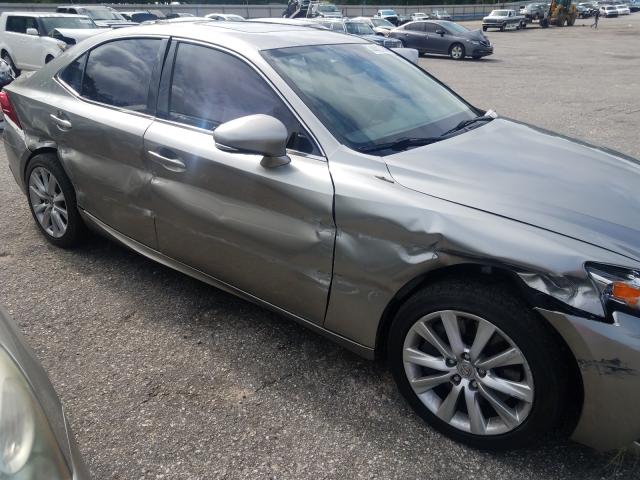 Lexus IS 200T 2016