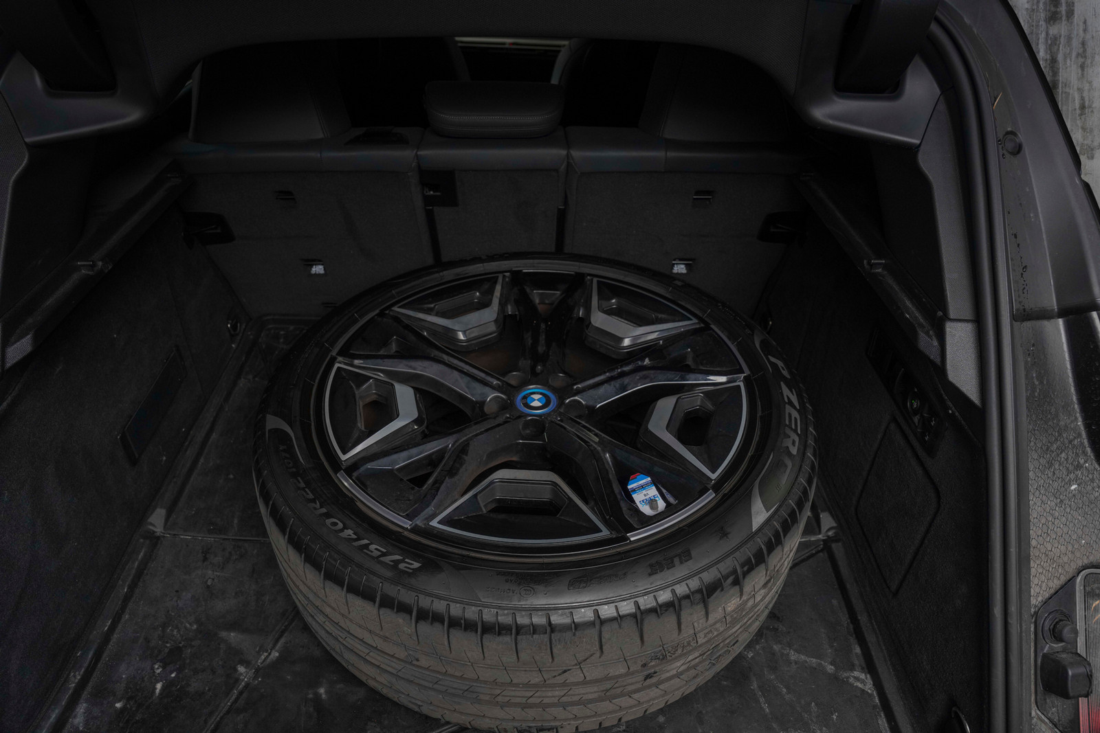 BMW iX xDrive 50