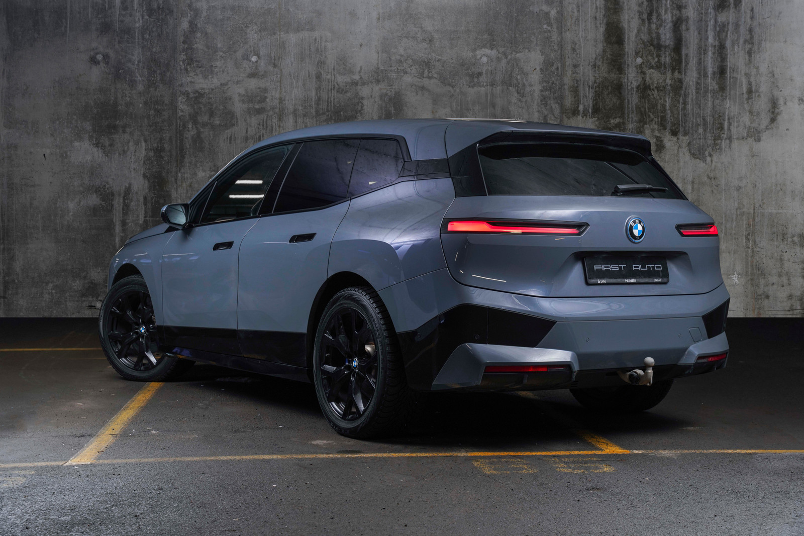 BMW iX xDrive 50