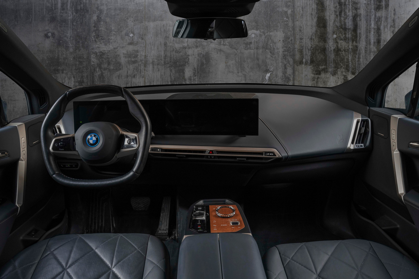 BMW iX xDrive 50