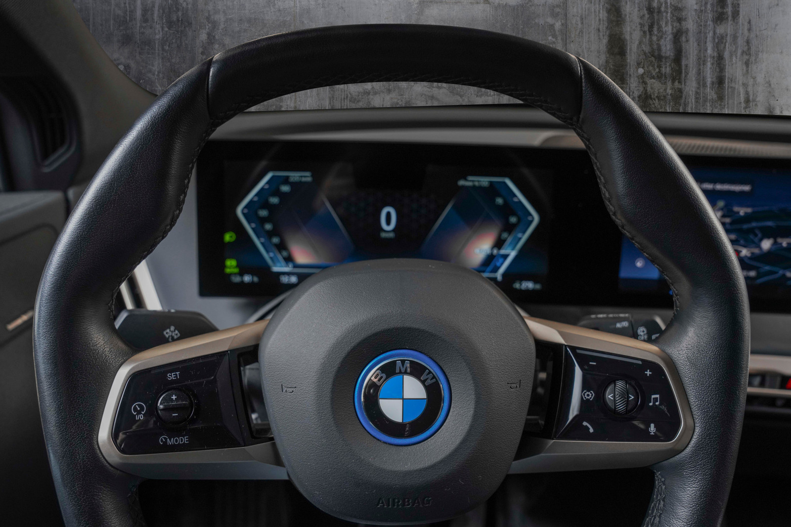 BMW iX xDrive 50