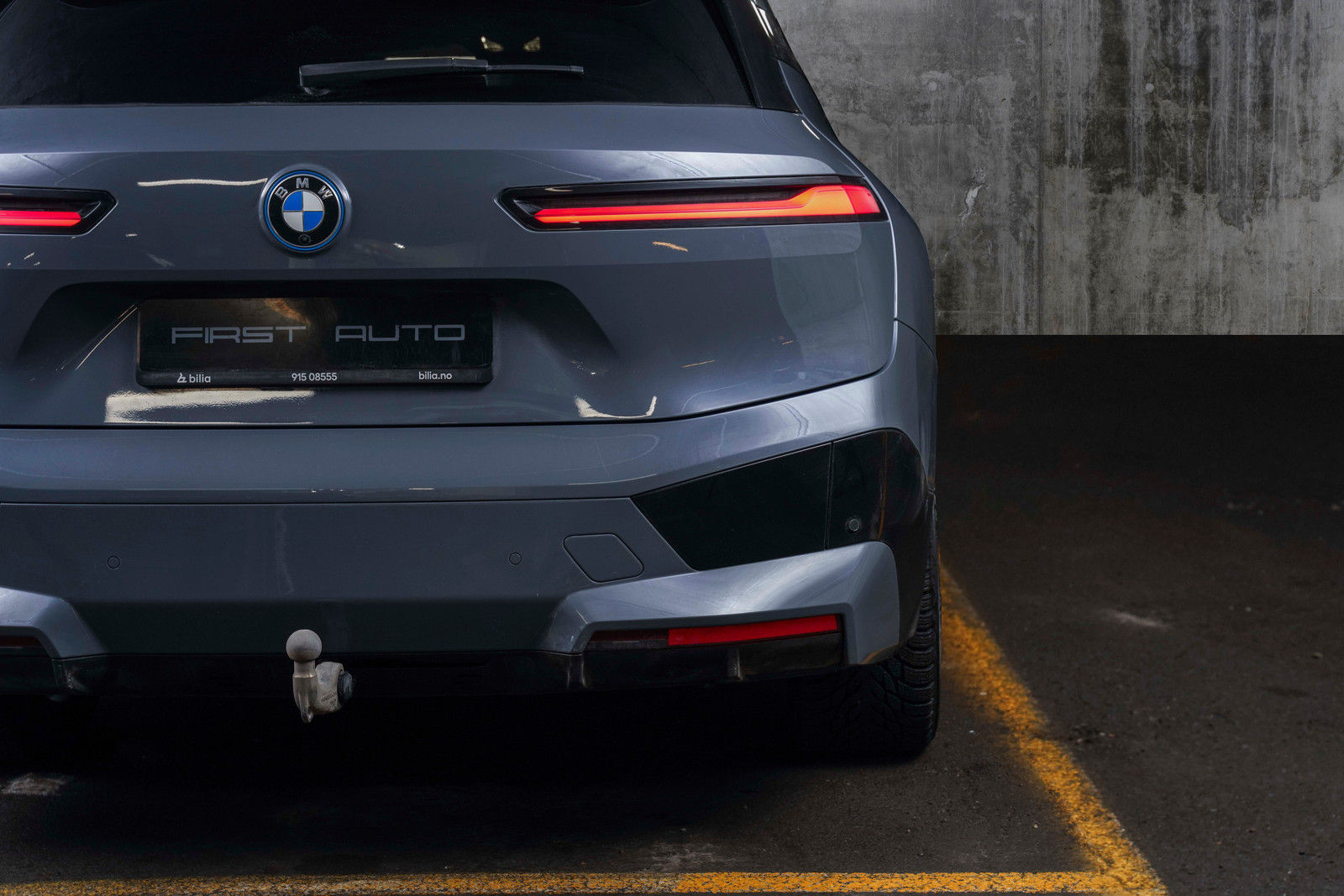 BMW iX xDrive 50