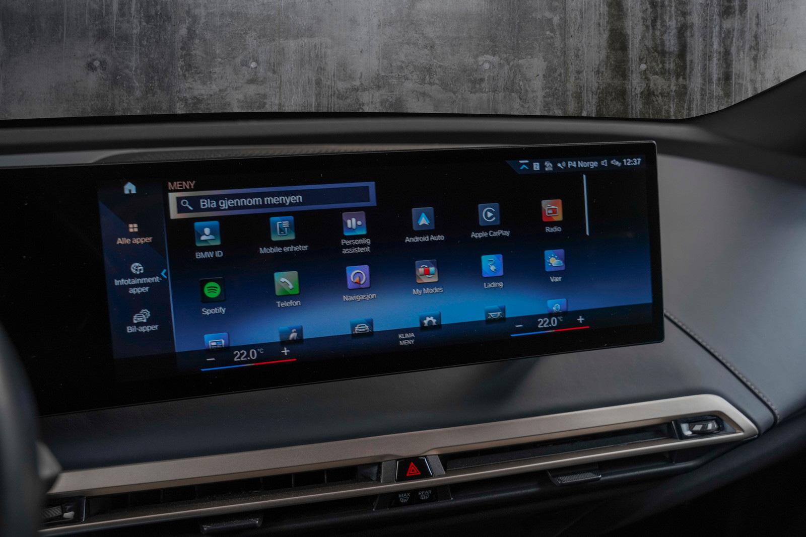 BMW iX xDrive 50