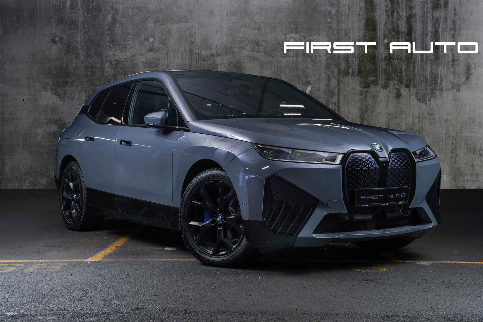 BMW iX xDrive 50
