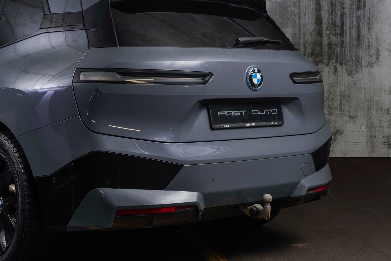 BMW iX xDrive 50