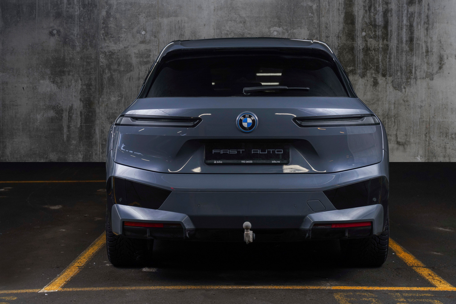 BMW iX xDrive 50