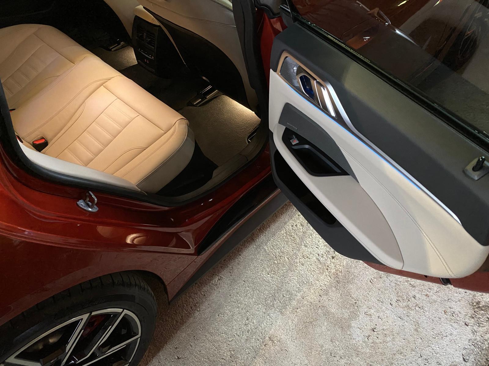 BMW i4 M50