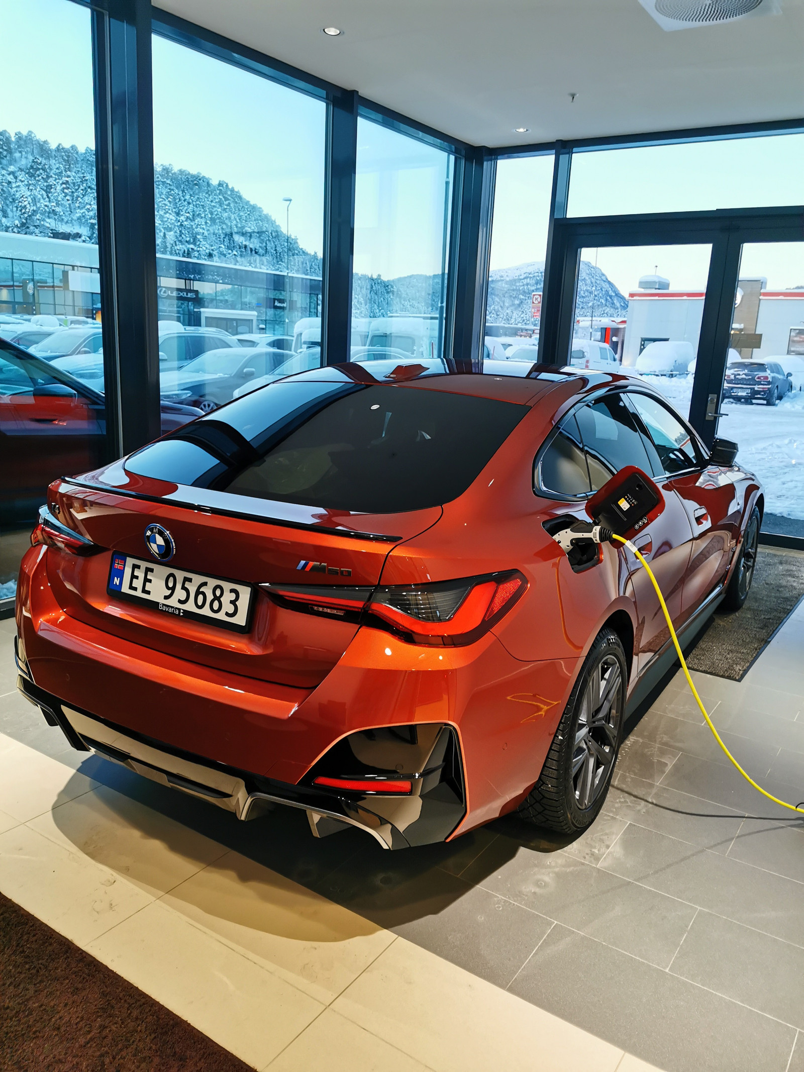 BMW i4 M50