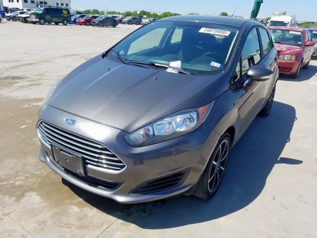 Ford Fiesta SE 2015