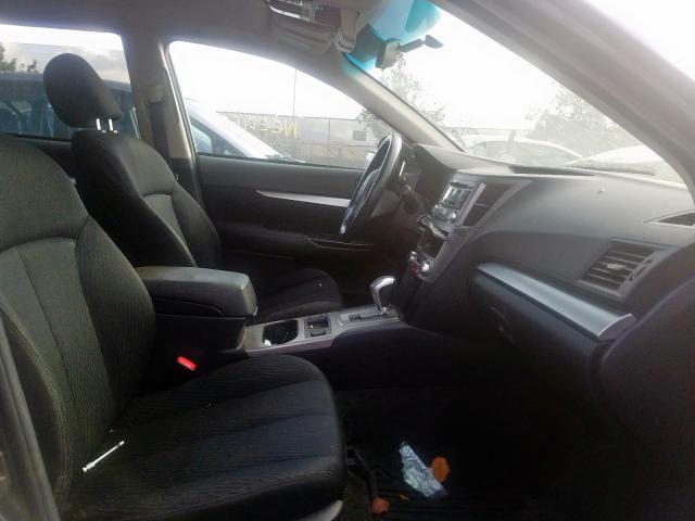 Subaru Outback 2 2012