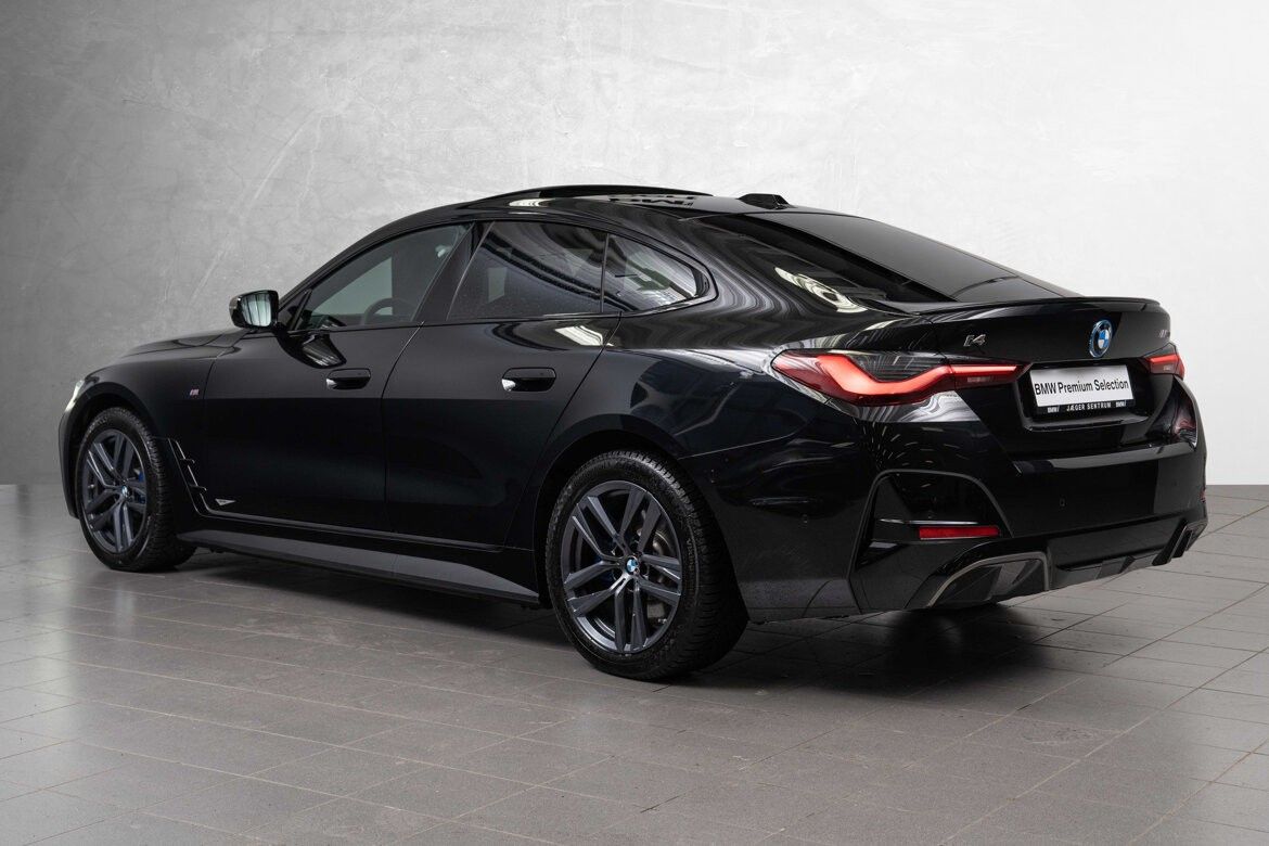 BMW i4 M50