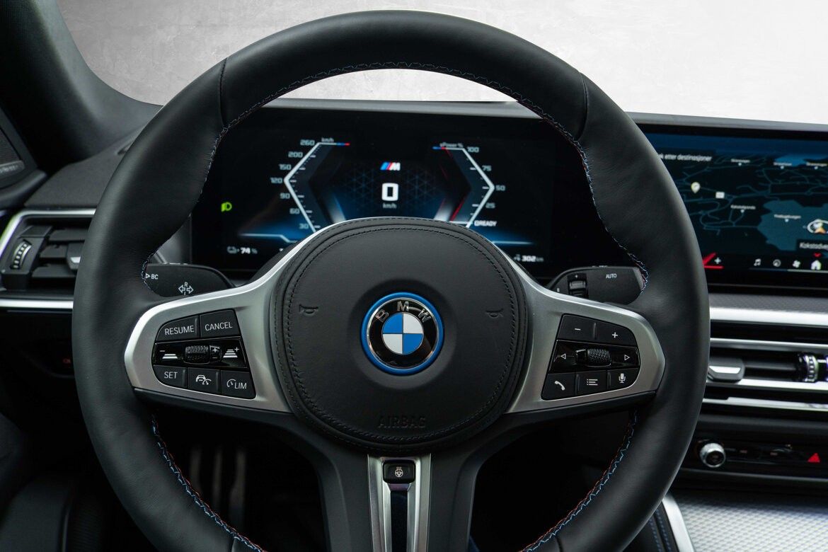 BMW i4 M50
