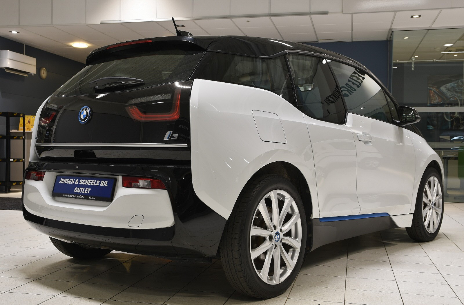 BMW i3