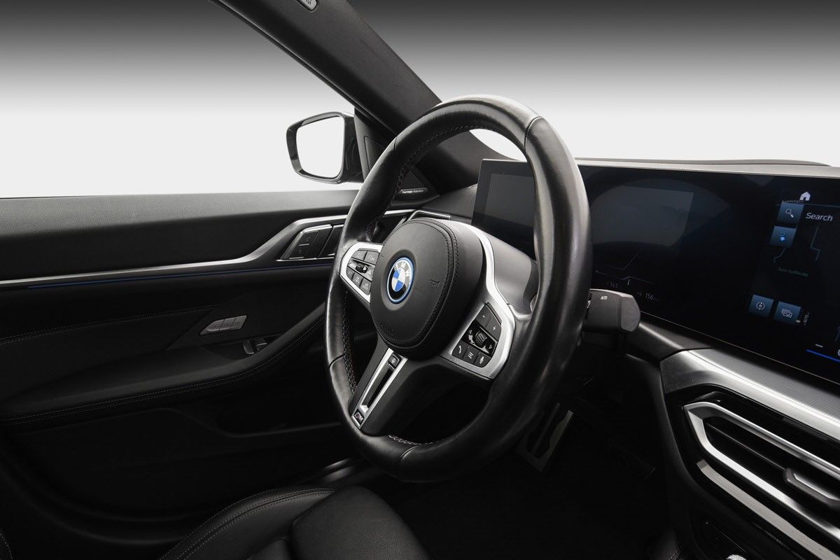 BMW i4 M50