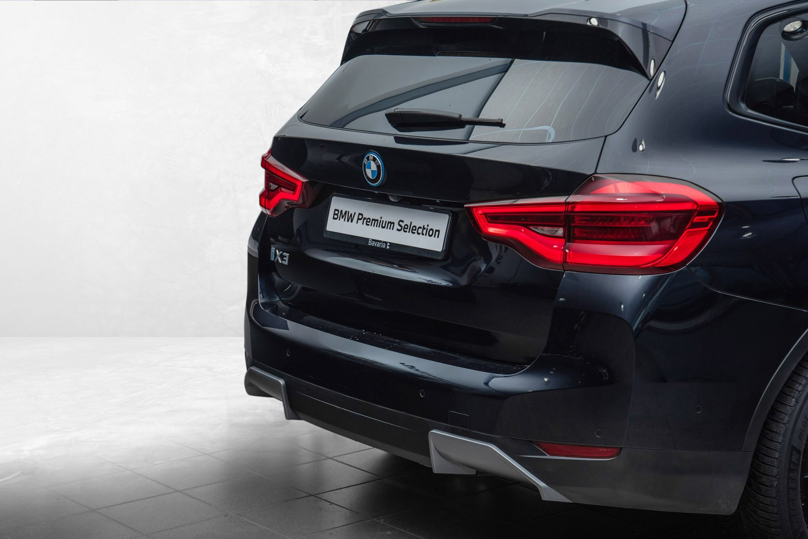 BMW iX3